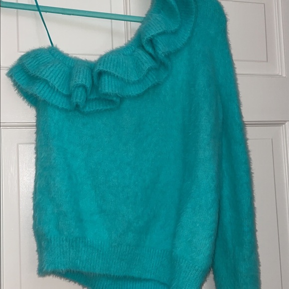 DO+BE ruffled one shoulder sweater - Picture 2 of 3
